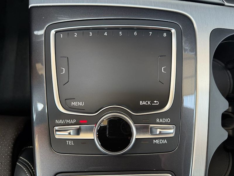 Audi Q7 3.0TDI 200KW QUATTRO S-LINE, V - fotka 22 z 28