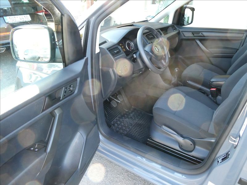 Volkswagen Caddy 2,0 TDi Basis,po rozvodech,TOP - fotka 15 z 56