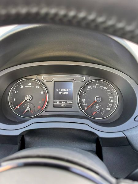 Audi Q3 (2018) S-LINE 2.0 TFSI 147KW PREMIUM+ - fotka 27 z 39
