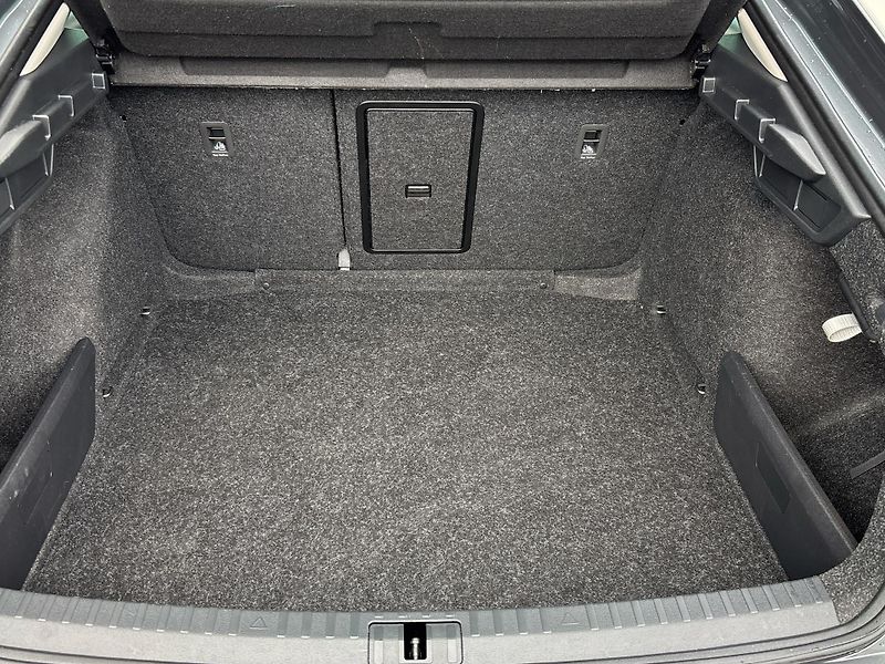 Škoda Octavia Selection - fotka 10 z 28