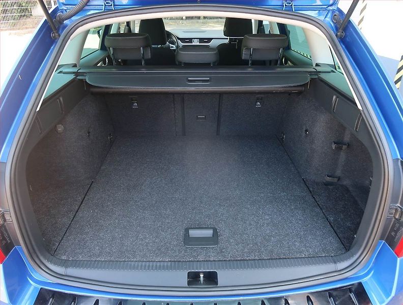 Škoda Octavia (2016) Ambition Plus 2.0 TDI - fotka 14 z 21