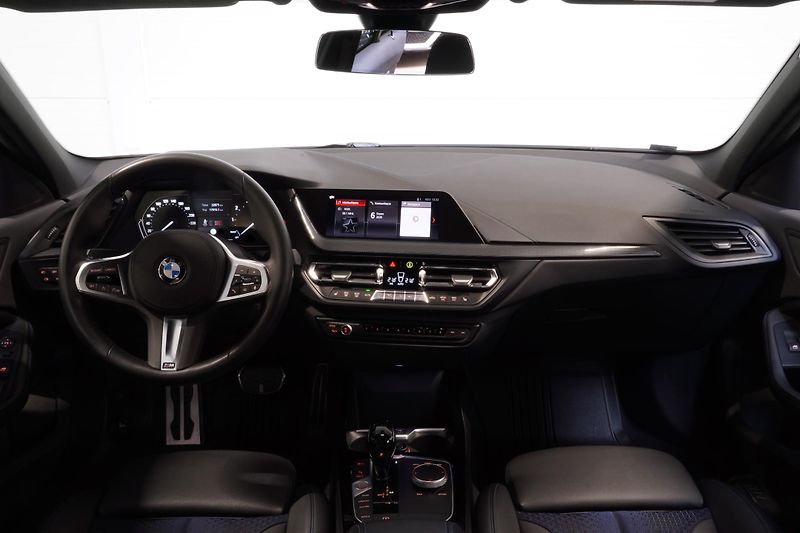 BMW Řada 1 118i,M-paket,ČR,DPH,NAVI - fotka 19 z 28