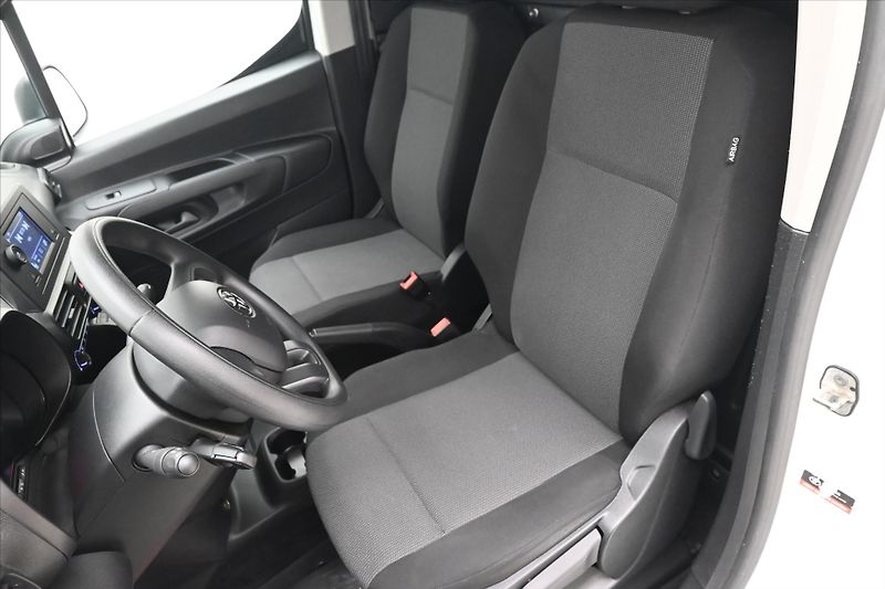 Toyota ProAce 1,5 D-4D 75kW ČR 1.majitel Zár - fotka 26 z 28