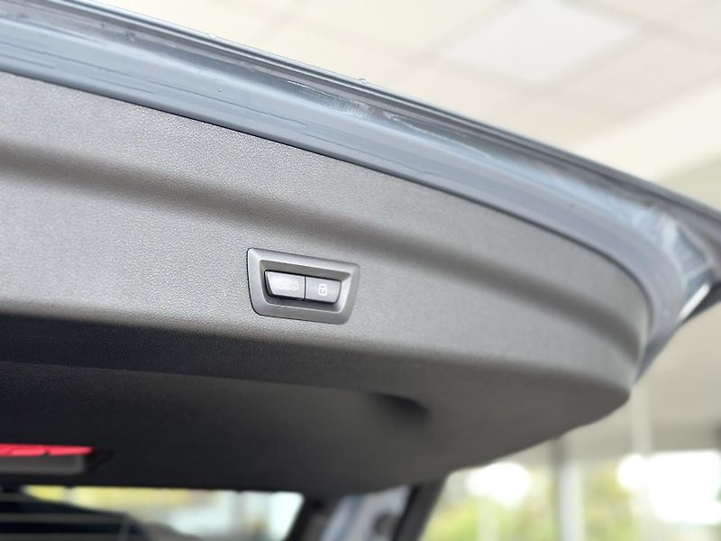 BMW X1 23d xDrive*xLine*KeyLess*DPH - fotka 33 z 37