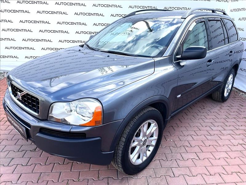 Volvo XC90 2,4 D,136kW,4x4,aut. - fotka 7 z 24