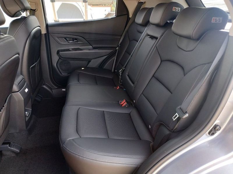KGM Korando 1.5T, Premium,2WD, AT, SKLADEM - fotka 11 z 27