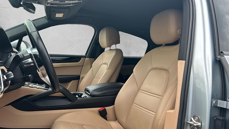 Porsche Cayenne E-Hybrid Coupe - fotka 16 z 30