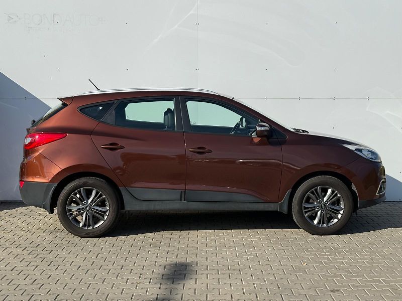 Hyundai ix35 1.6 GDi 99kW - fotka 8 z 26