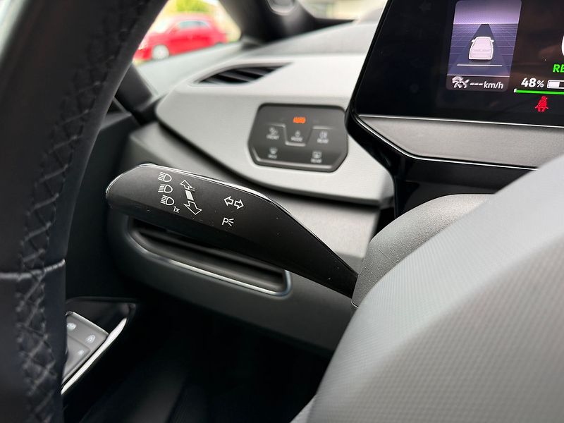 Volkswagen ID.3 PRO 150kW / Tažné / 62kWh / MA - fotka 33 z 42