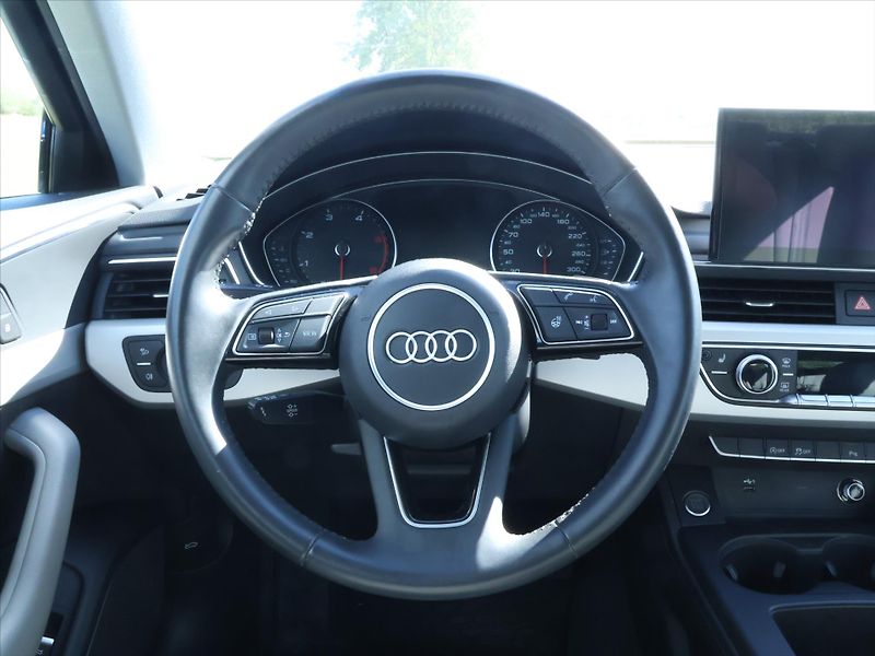 Audi A4 2,0 35 TDI CZ Advanced DPH - fotka 15 z 25