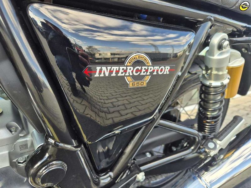 Royal Enfield Interceptor 650 (2026) - fotka 14 z 42