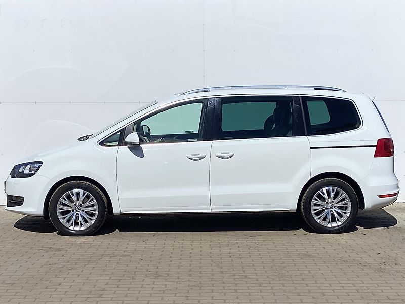 Volkswagen Sharan 2.0 TDI 130kW BMT Highline - fotka 8 z 26