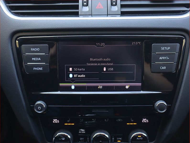 Škoda Octavia (2018) Ambition Plus 1.5 TSI - fotka 17 z 18