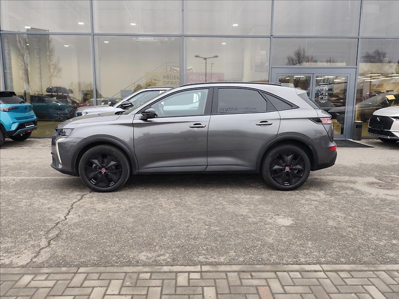 DS Automobiles DS7 Crossback 1,5   PERFOR. LINE 1.5 BLUEHDI - fotka 4 z 27