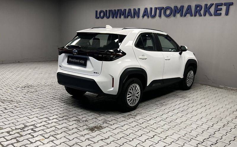 Toyota Yaris Cross 1,5 Hybrid AT Comfort - fotka 2 z 17
