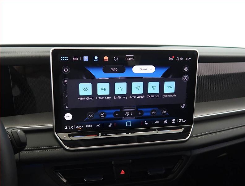 Volkswagen Tayron (2026) 1.5 eTSI, digi klima - fotka 18 z 32