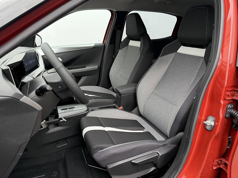Opel Frontera (2025) GS Electric - fotka 7 z 27