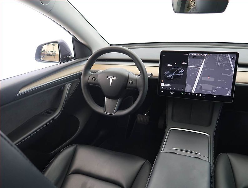 Tesla Model Y (2022) Long Range AWD 79kWh, SoH 92% - fotka 7 z 33