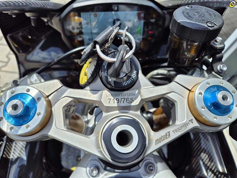 Triumph Daytona 765 (2021) Daytona TM765 MOTO2 - REZERVAC - fotka 20 z 23