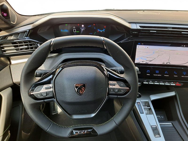 Peugeot 308 (2026) SW GT Hybrid 145 e-DCS6 - fotka 8 z 8