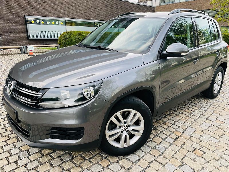 Volkswagen Tiguan 1.4TSI MANUÁL SENZORY TAŽNÉ - fotka 3 z 47