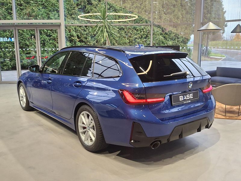 BMW Řada 3 320d xDrive Touring M-Sport - fotka 5 z 29