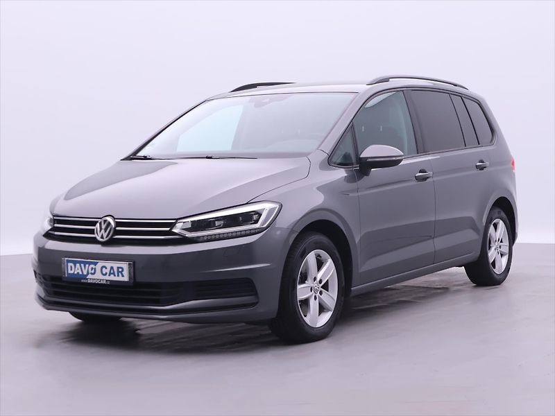 Volkswagen Touran 2,0 TDI 110kW DSG LED 1.Maj. - fotka 3 z 35