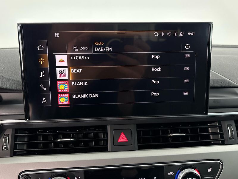 Audi A4 40 - fotka 12 z 30