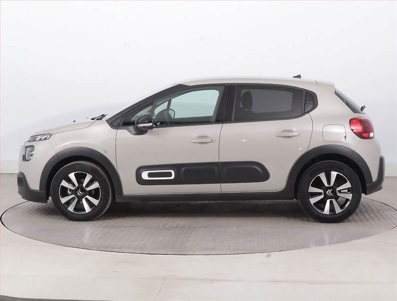 Citroën C3 (2024) 1.2 PureTech, Tempomat - fotka 3 z 15