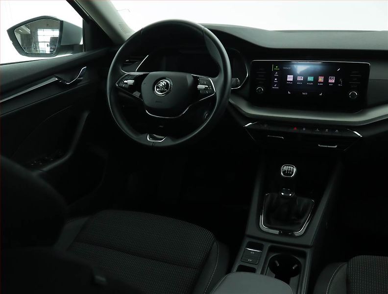 Škoda Octavia (2022) Ambition 2.0 TDI, ČR,1.maj - fotka 6 z 14
