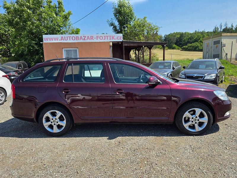 Škoda Octavia (2010) 1.8 Tsi 118kW DSG po servisu - fotka 8 z 22