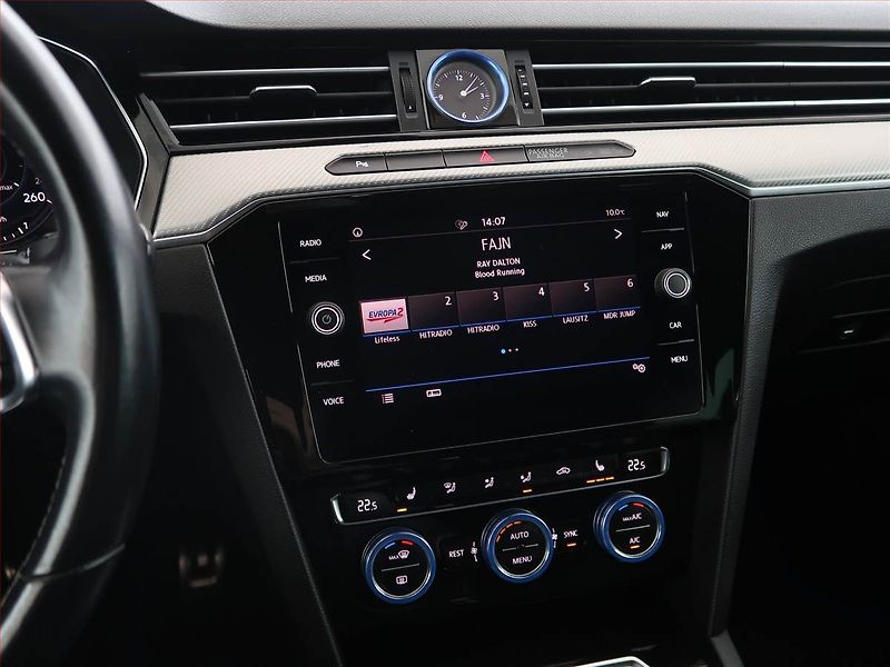 Volkswagen Passat (2019) R-Line 2.0 TDI, 4X4, Automat - fotka 12 z 26