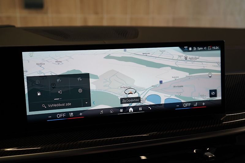 BMW X6 30d xDrive, Vzudch, Masáž - fotka 34 z 48