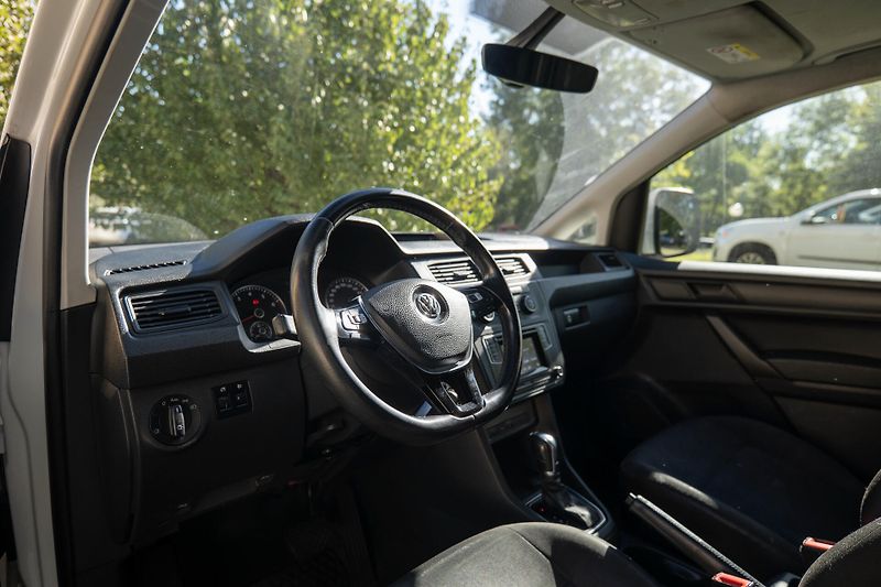 Volkswagen Caddy Maxi CNG DSG Tažné Klima Senzo - fotka 15 z 30
