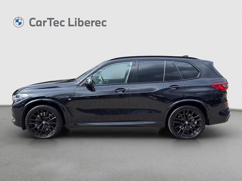 BMW X5 xDrive30d - fotka 5 z 20