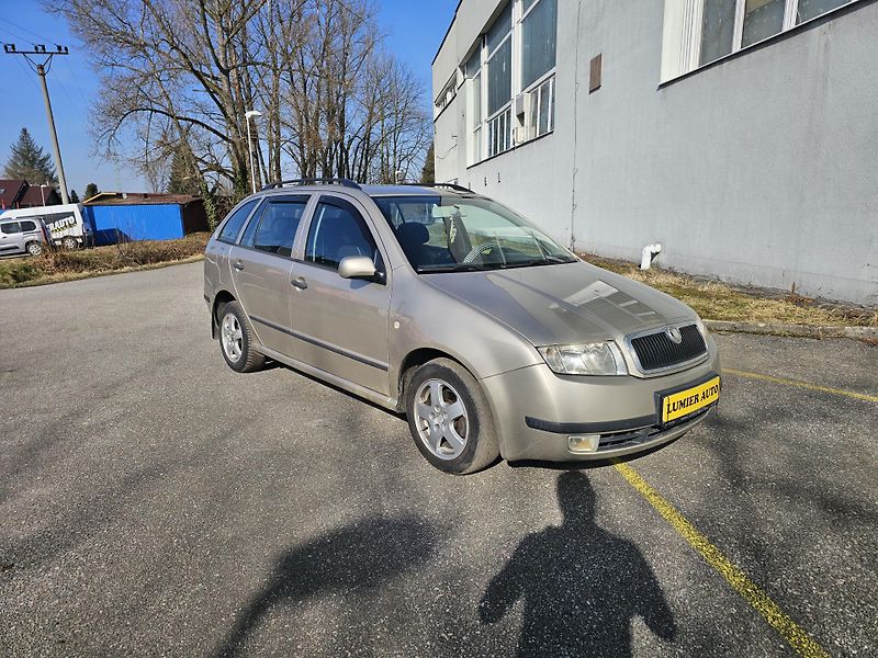 Škoda Fabia (2004) 1.2 HTP, KLIMATIZACE  - fotka 7 z 17