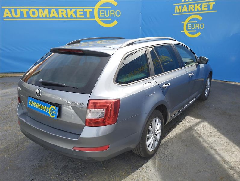 Škoda Octavia 1,2 TSi 77KW - fotka 4 z 17