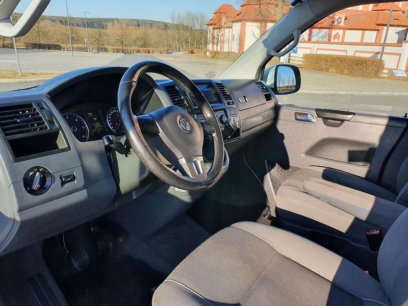 Volkswagen Multivan (2010) 2L 103kw, pěkný stav,  splátky - fotka 14 z 32