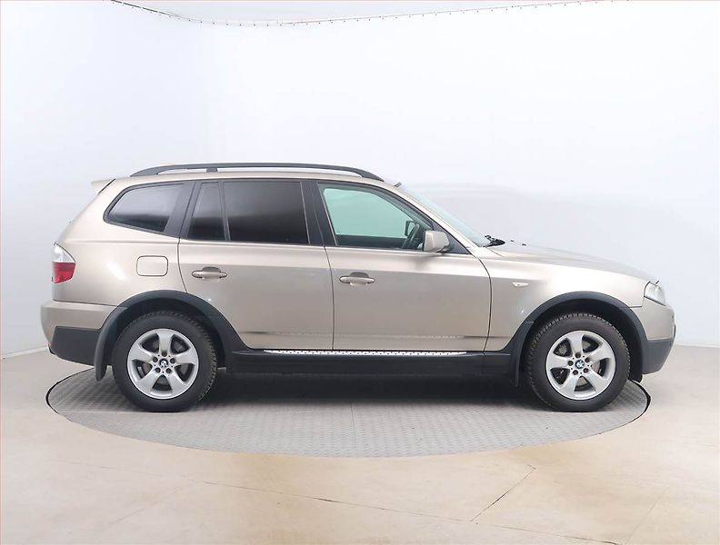 BMW X3 (2008) xDrive20d, 4X4, Automat - fotka 6 z 15