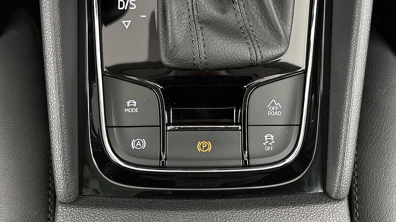 Škoda Kodiaq 2.0 TDI DSG 4x4 L&K - fotka 27 z 32