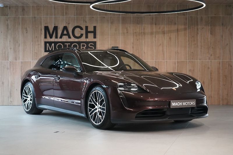 Porsche Taycan Sport Turismo, Pano, Matrix - fotka 4 z 50