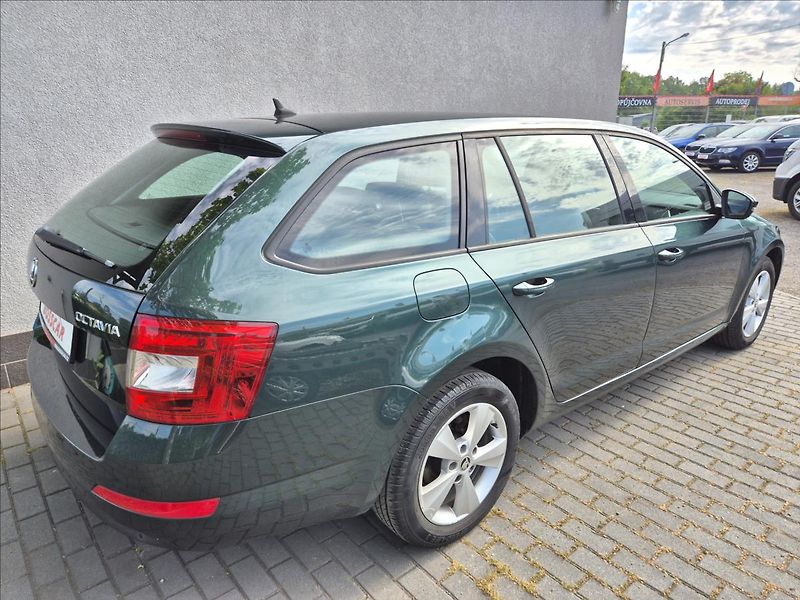 Škoda Octavia 2,0 TDI 110Kw El.Kufr Webasto! - fotka 6 z 30