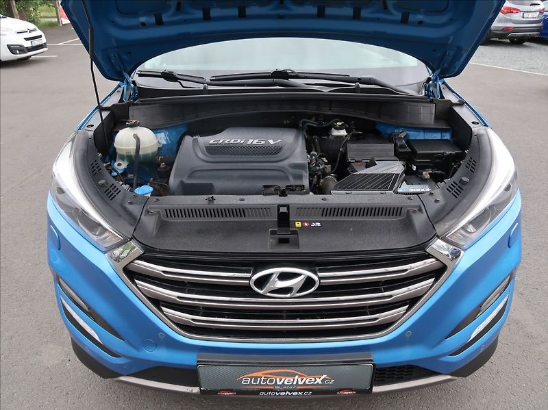 Hyundai Tucson 2,0 CRDi,100kW,1majČR,4x4,S.kn - fotka 22 z 31