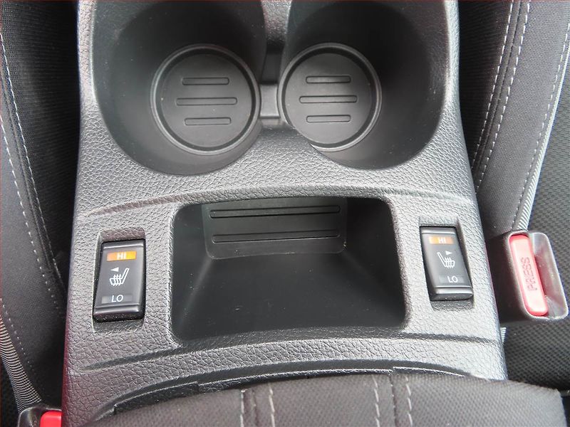 Nissan Qashqai (2017) N-Connecta 1.2 DIG-T, Automat - fotka 24 z 24