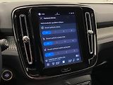 Volvo XC40 B4 AWD DARK PLUS AUT CZ - náhled 42
