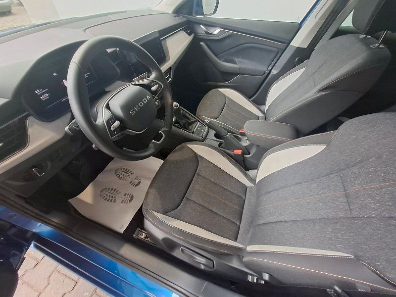 Škoda Scala (2025) SELECTION TSI 85/1.0 M6F - fotka 23 z 50