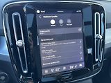 Volvo XC40 B3 FWD BE // 360 // kola - náhled 41