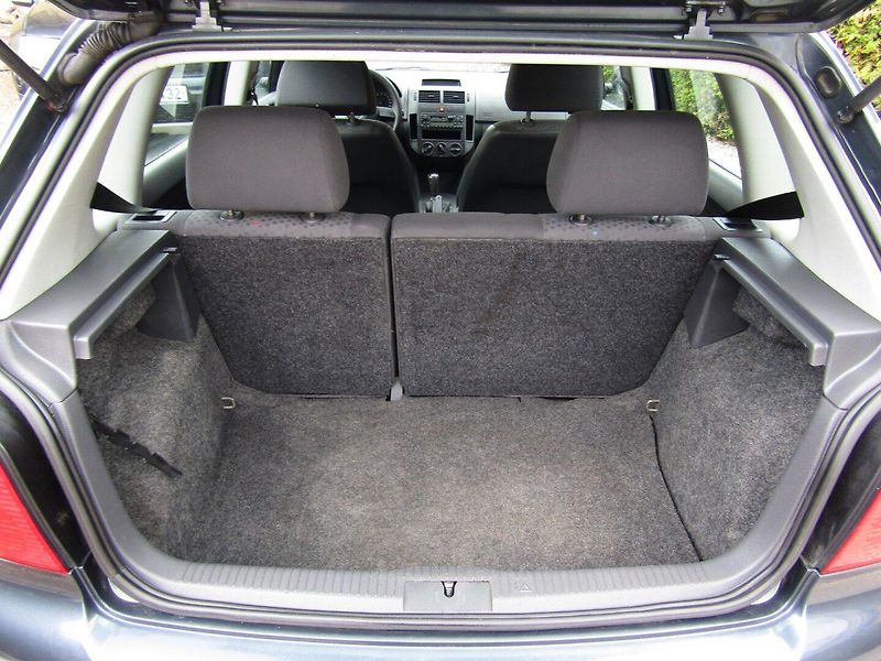 Volkswagen Polo (2005) 1.2i 40kW   CZ PŮVOD - fotka 22 z 31