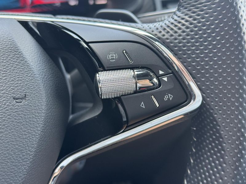 Škoda Kodiaq (2022) 2.0TSi DSG Sportline 4X4, DPH  - fotka 28 z 48