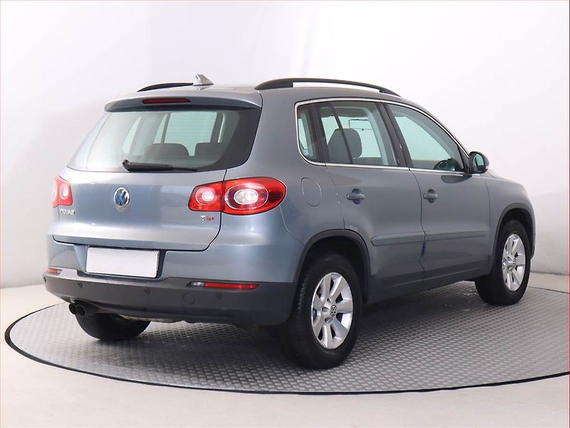 Volkswagen Tiguan (2009) 1.4 TSI, 4X4, Serv.kniha - fotka 5 z 15